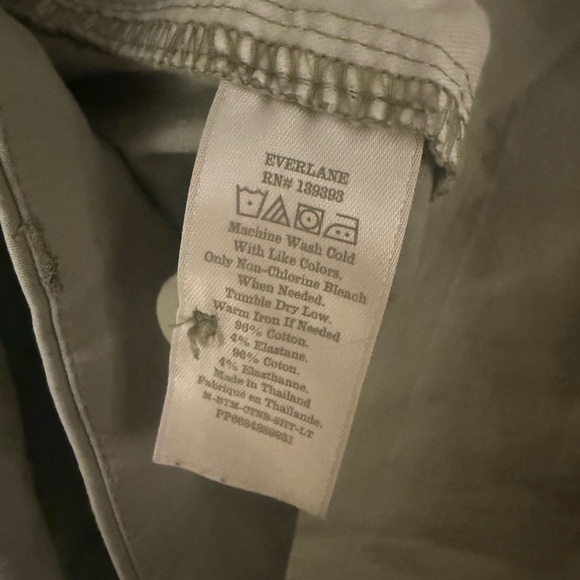 Everlane Sage Green Women's Bermudas - Picture 6 of 9